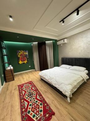 Prayla Luxury Apartment at Condor Center